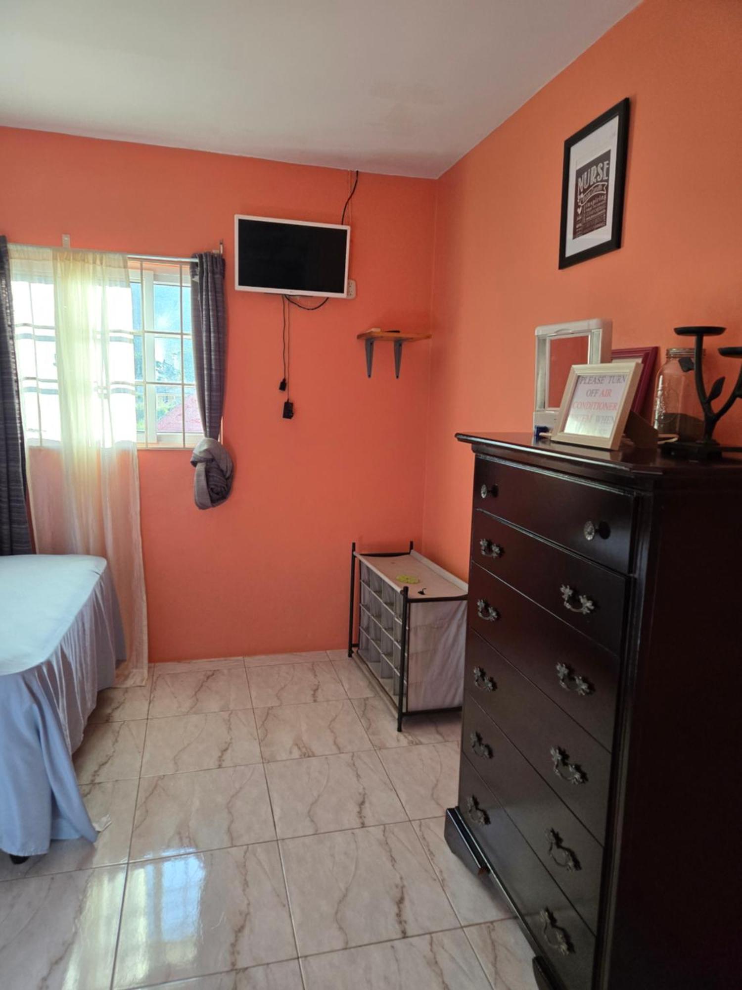 Eve'S Rockaway Villa Alligator Pond Village Exterior photo